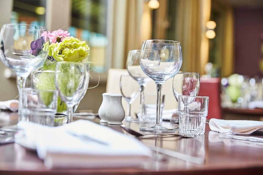 Kents Hill Park Training & Conference Centre 3*